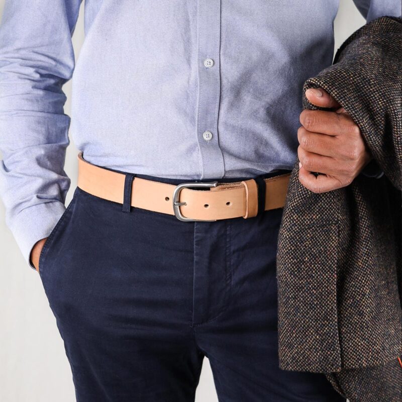 Axel läderbalte natur oppet jacka narbild fram