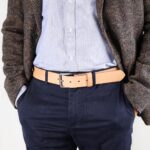 Erik läderbälte natur jacka närbild fram