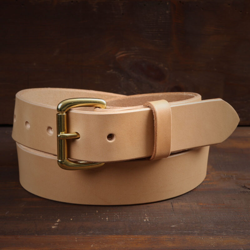 Nr. 1 natur läderbälte med mässingsspänne