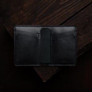 Nr. 62 läderplånbok dark edition-front-open