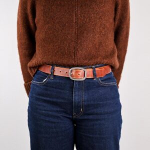 Sara Brett Brunt Läderbälte med Silverspänne front