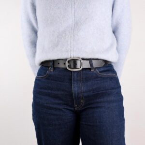 Sara Brett Svart Läderbälte med Silverspänne right