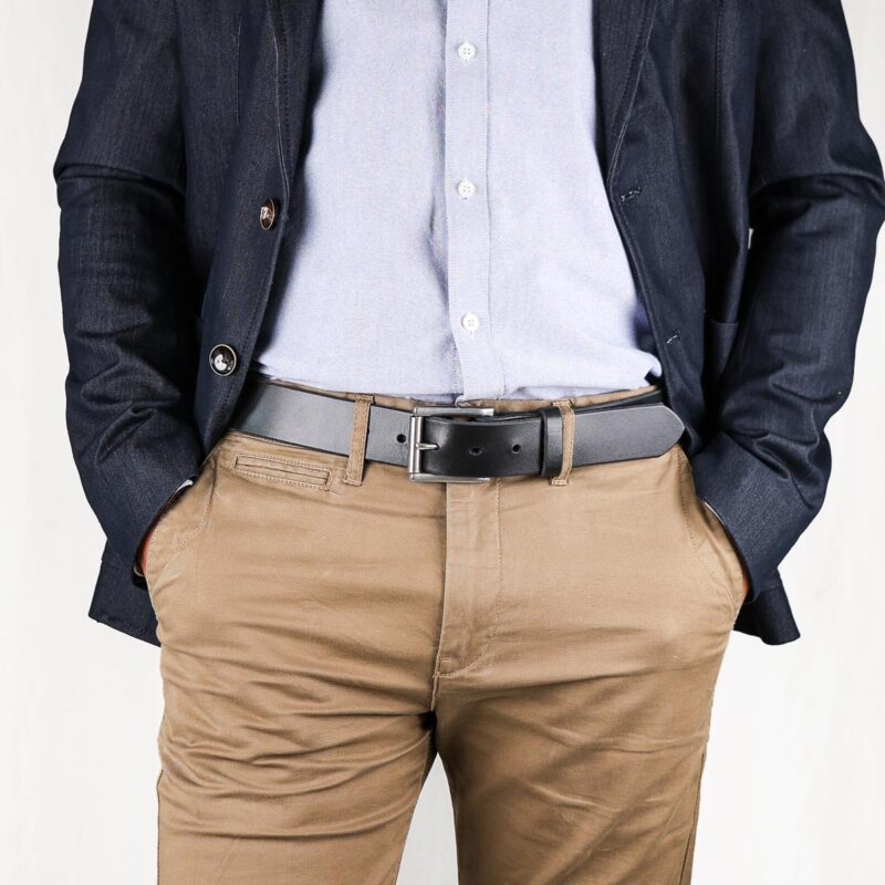 Vidar läderbälte svart fram