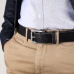 Vidar läderbälte svart jacka närbild vänster