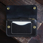 Leather trucker wallet mid Black with card